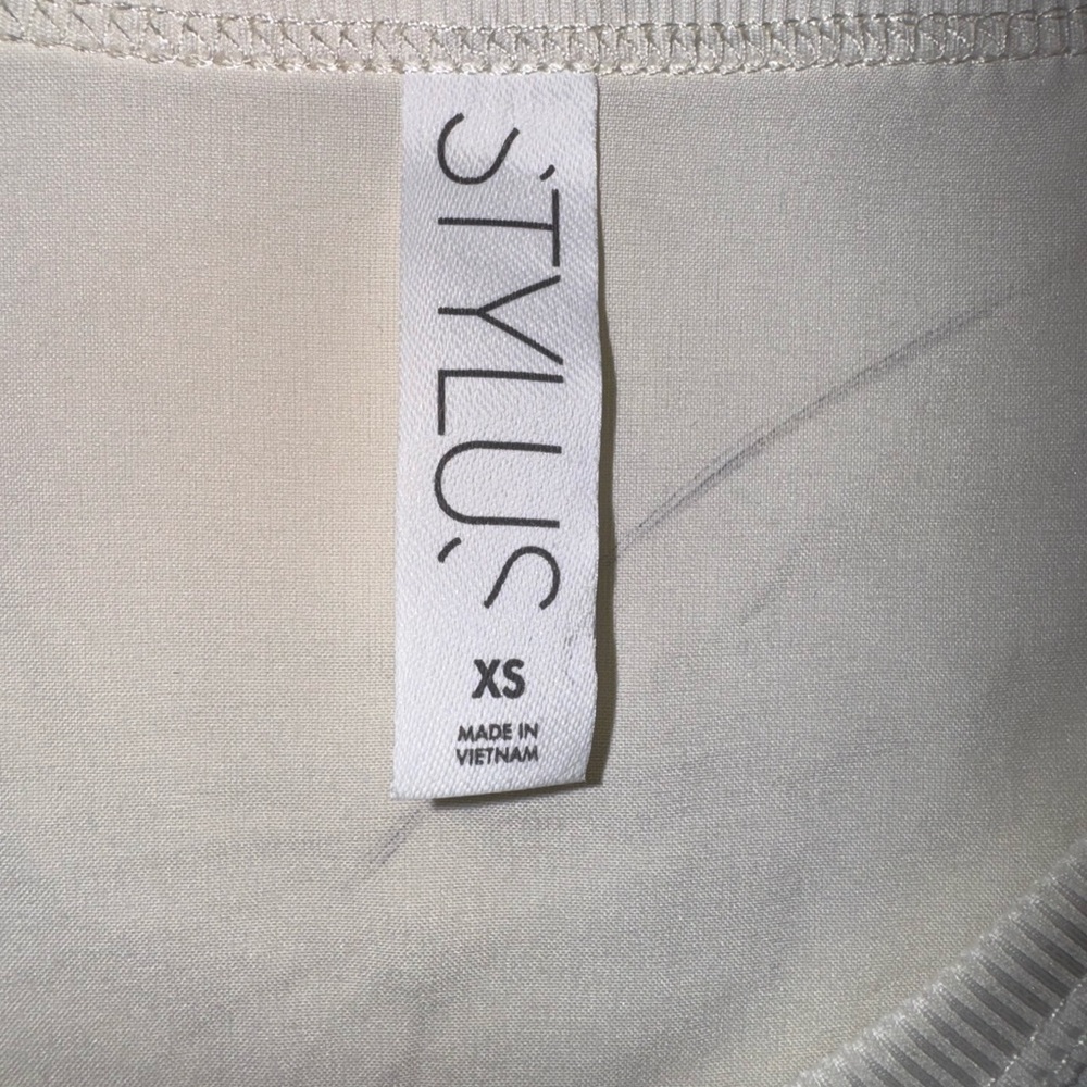 STYLUS Cream Boxy Short Sleeve T-Shirt - Picture 2 of 3